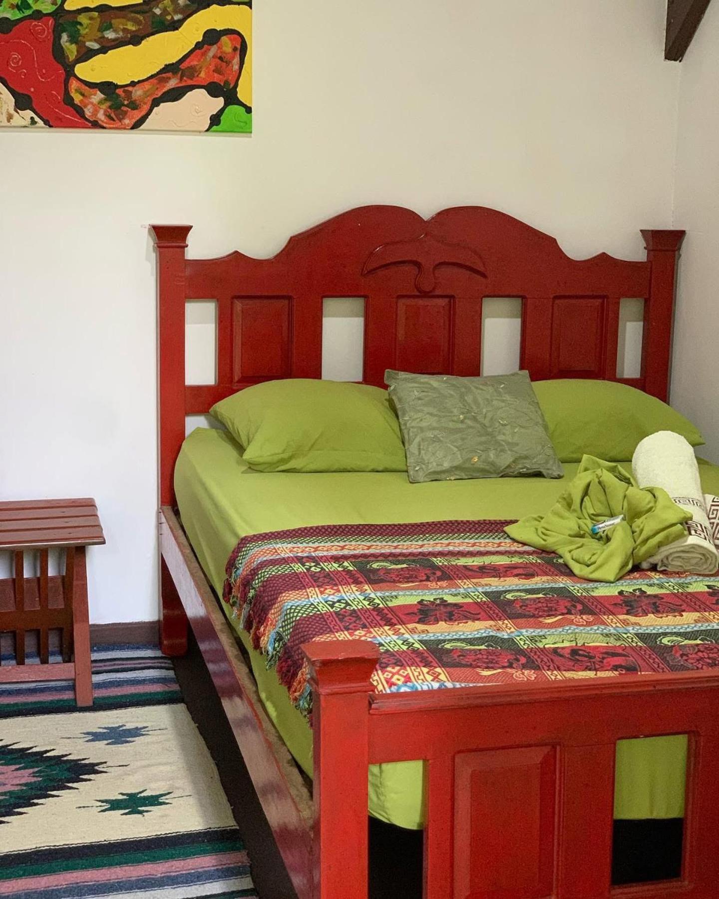 La Y Surf Camp Hotel โบกัสทาวน์ ภายนอก รูปภาพ